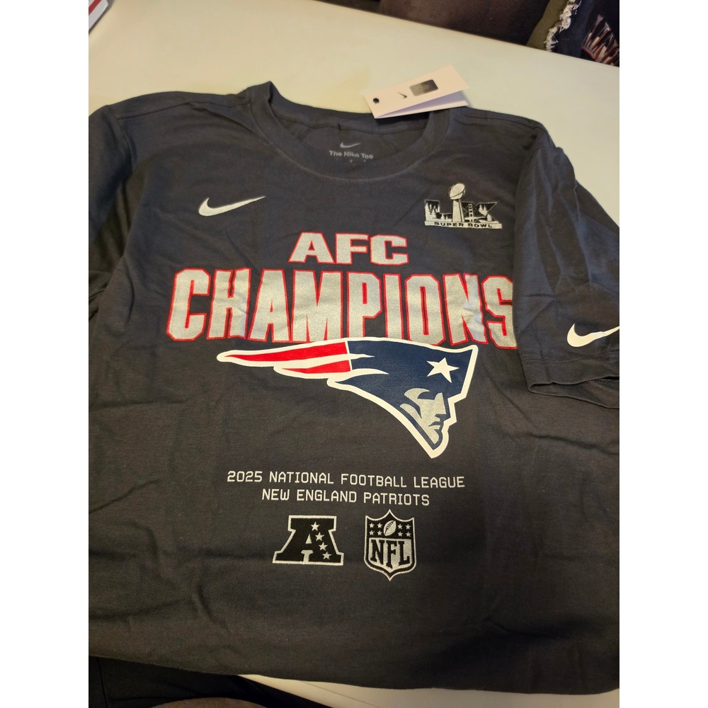 Nike New England Patriots 2025 AFC Champions Roster T-Shirt Gray Mens Large NWT